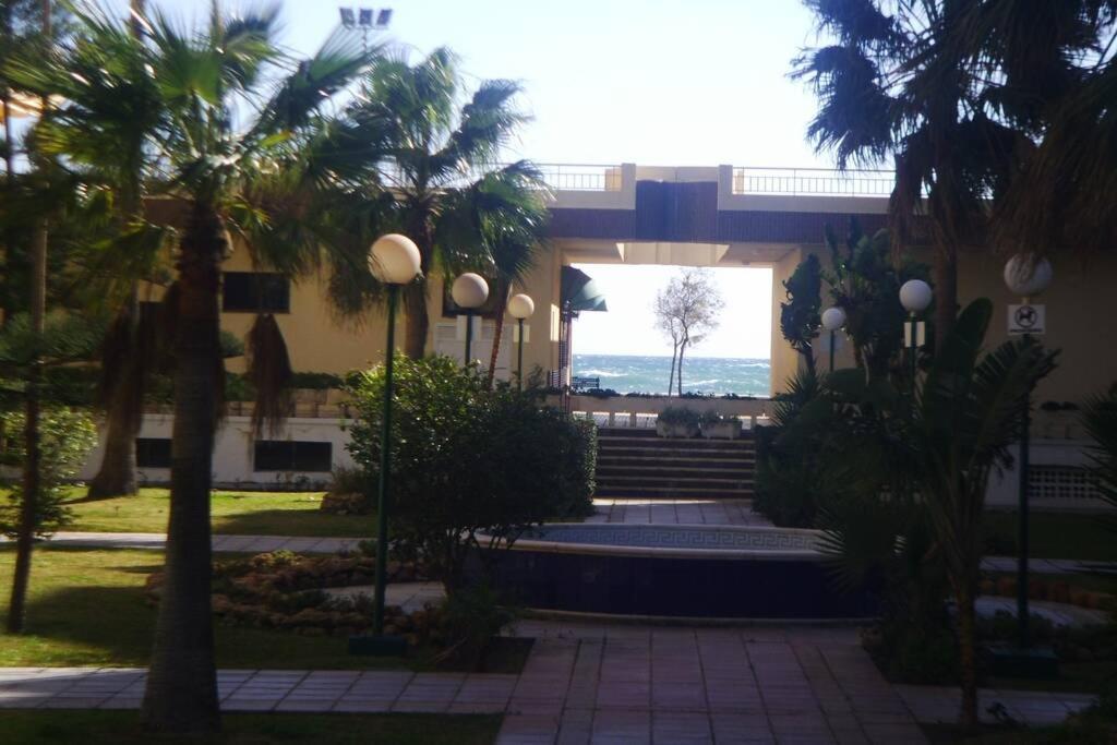 Fuengirola , Beach, Centre ,Balcony With Seaview, For 4 Persons Exteriör bild