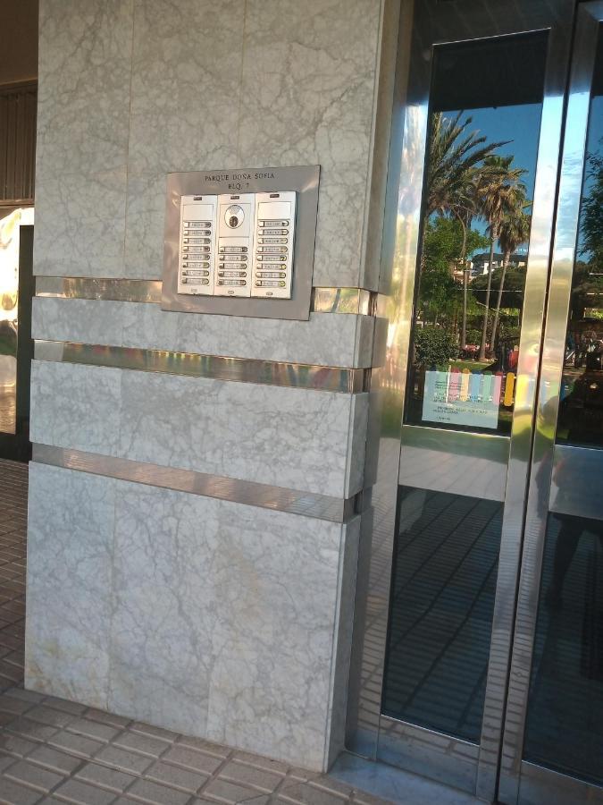 Fuengirola , Beach, Centre ,Balcony With Seaview, For 4 Persons Exteriör bild